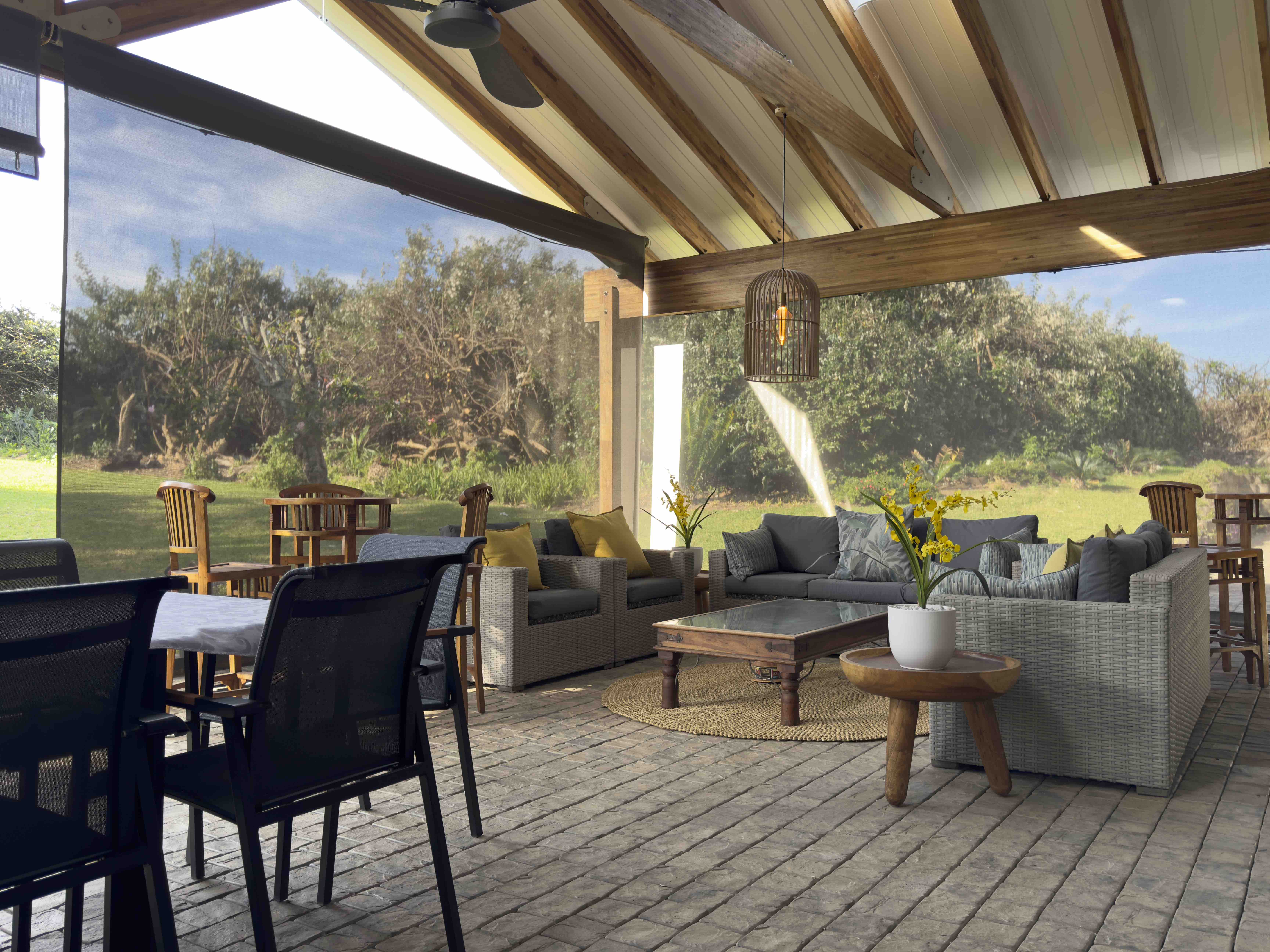 Covered Entertainment Area